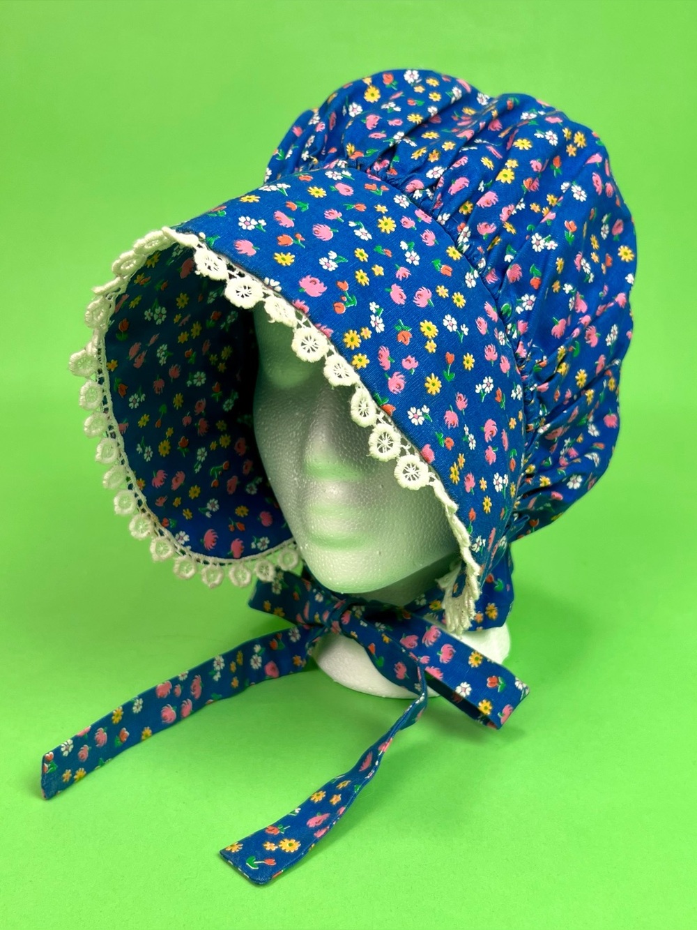 Vintage 70s Blue Calico Floral Prairie Bonnet One Size, Cottagecore Style